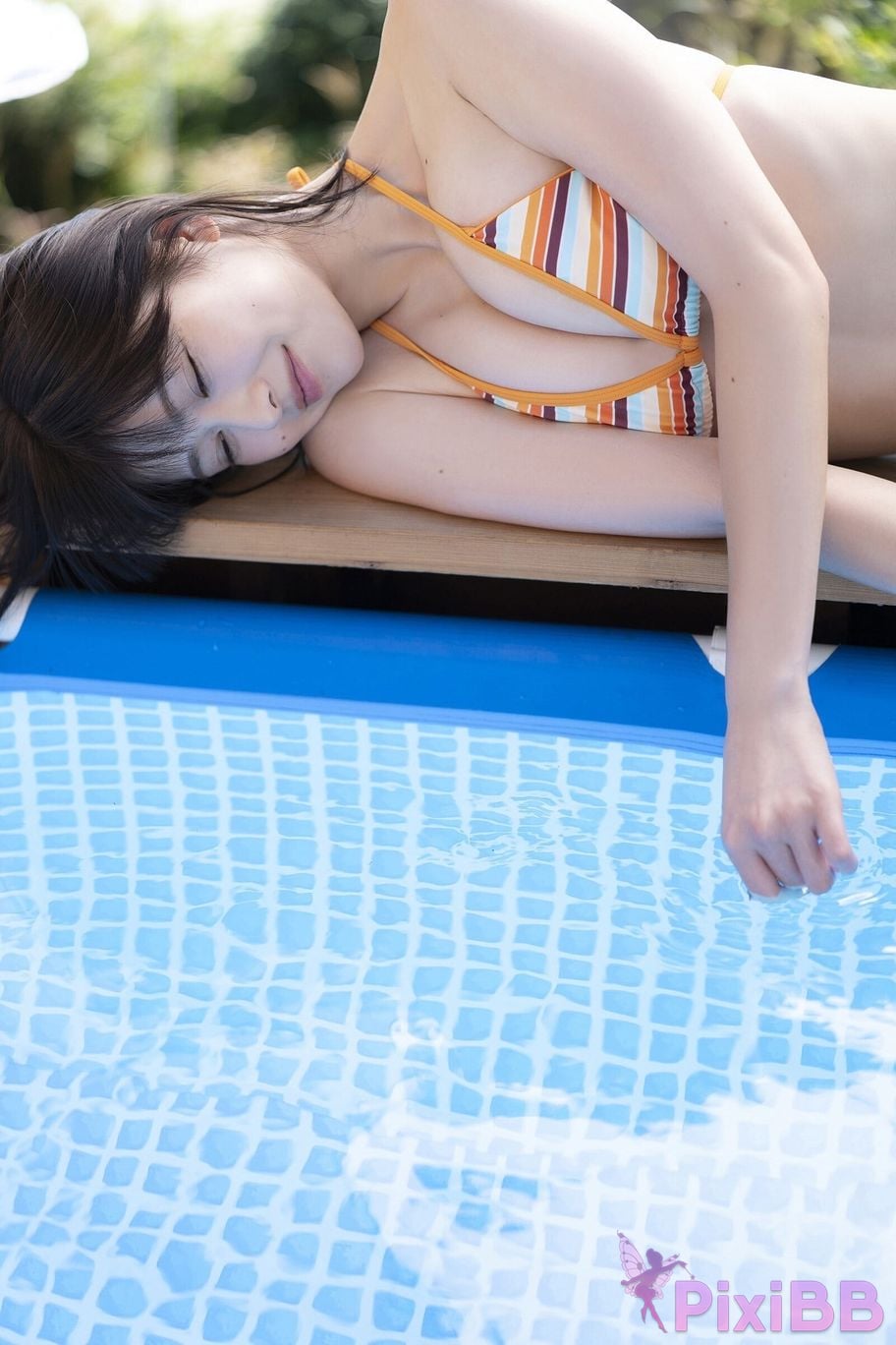 Japanese Idol Yuzuha Saeki cartoon action digital photo collection Autumn spent with loved ones PixiBB (15)